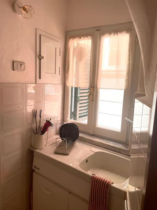 “A Ca Di Amelia” Apartment Savona Exterior foto