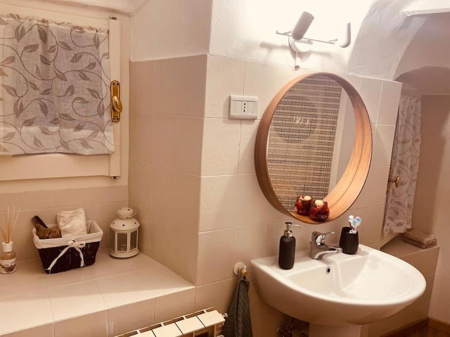 “A Ca Di Amelia” Apartment Savona Exterior foto